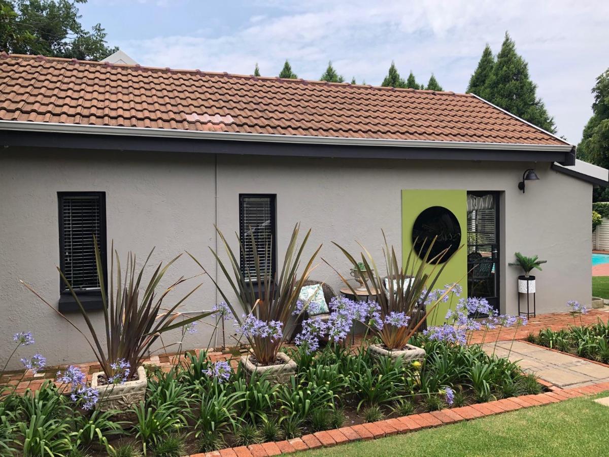 Timeless Bloemfontein Lägenhet Exteriör bild